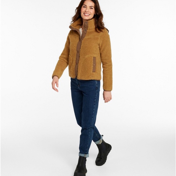 L.L. Bean’s Sherpa Fleece Jacket in Antique Gold - Picture 2 of 6